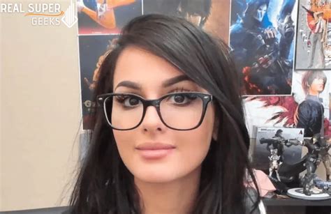 Sssniperwolf: British Story Dogging Porn